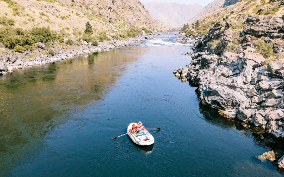 Hells Canyon, When should I go rafting?
